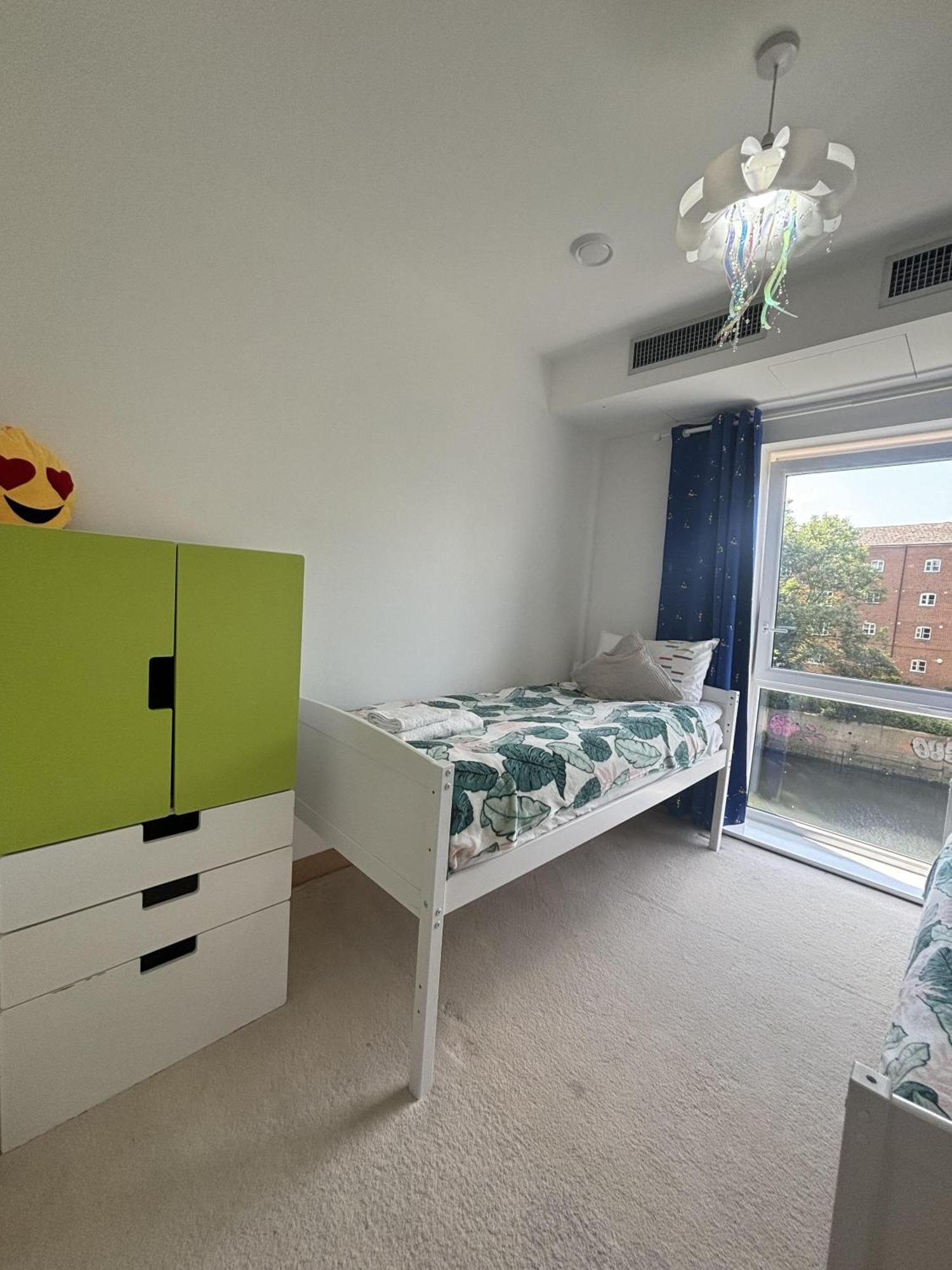Not Available Apartment London
