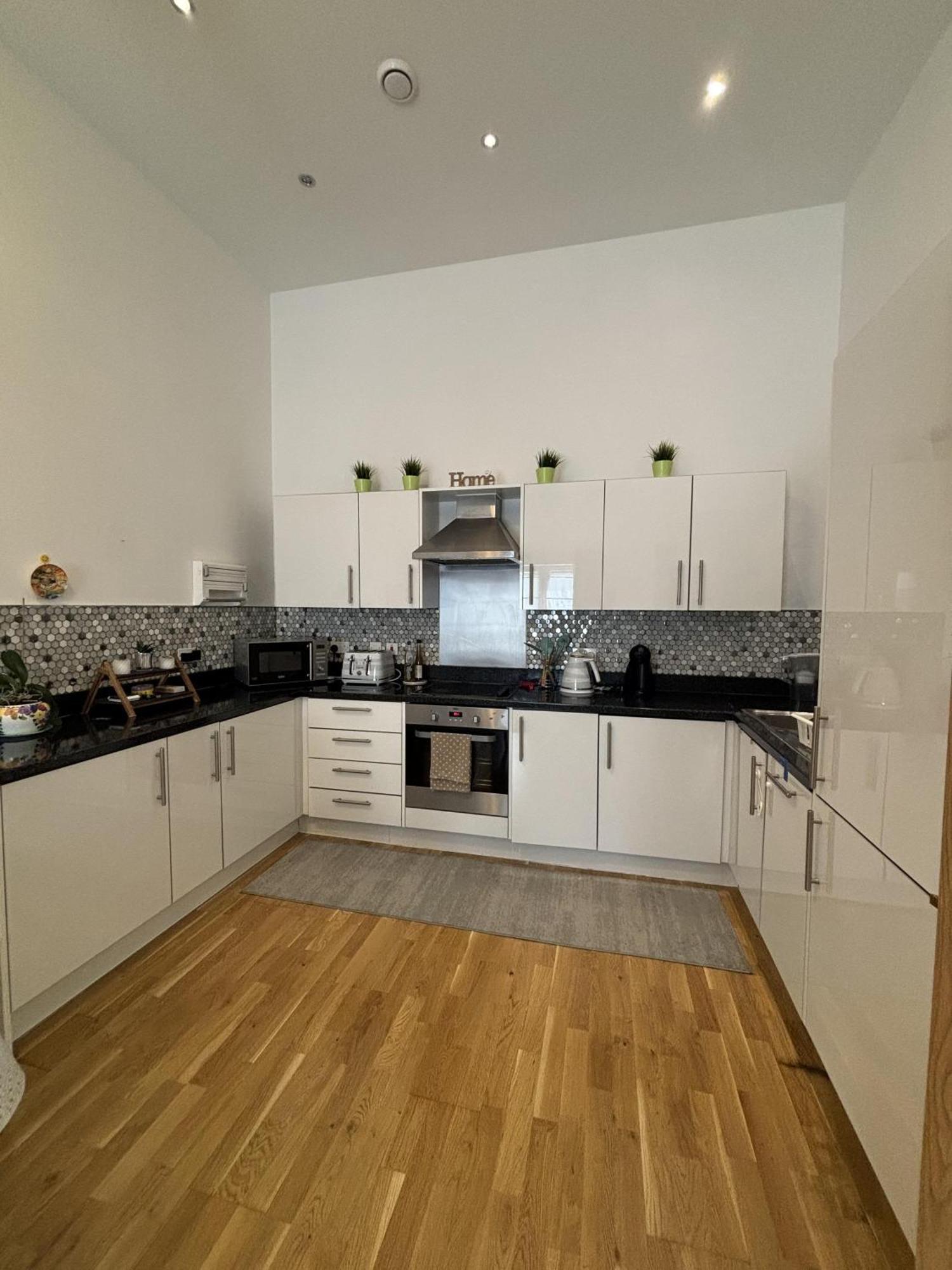 Apartment Not Available London